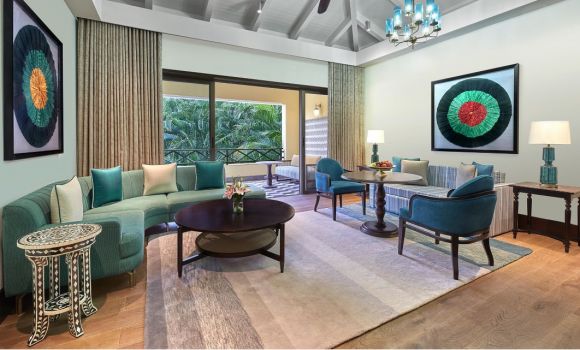 Lagoon View Suite