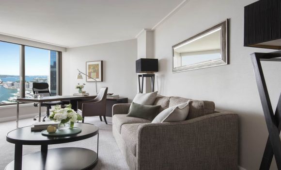 One-Bedroom Full Harbour Club Suite