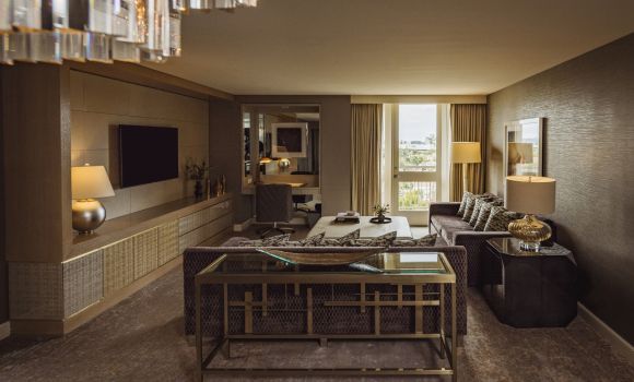 Grand Heritage Suite