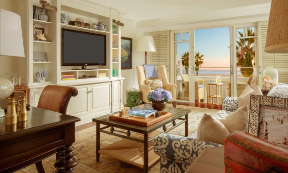 Oceanfront One Bedroom Suite