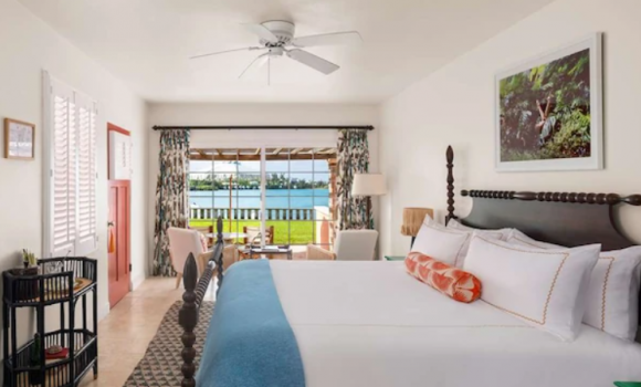 Water View Room