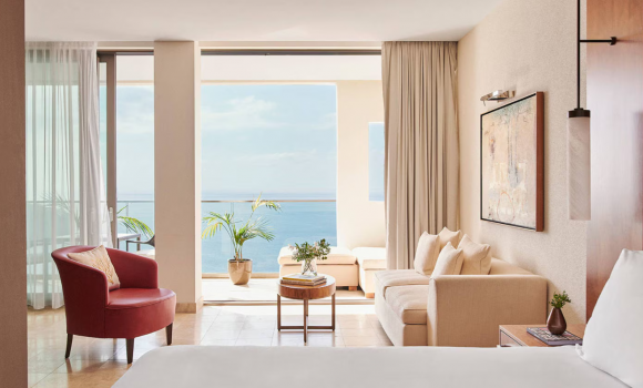 Family Two Bedroom Sea View Suite