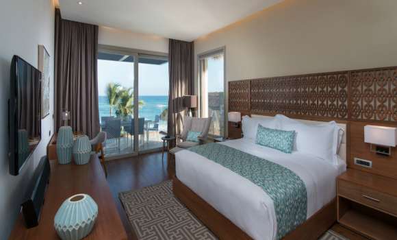 Beachfront One Bedroom Suites
