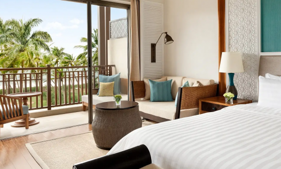 Two Interconnecting Premier Ocean Rooms