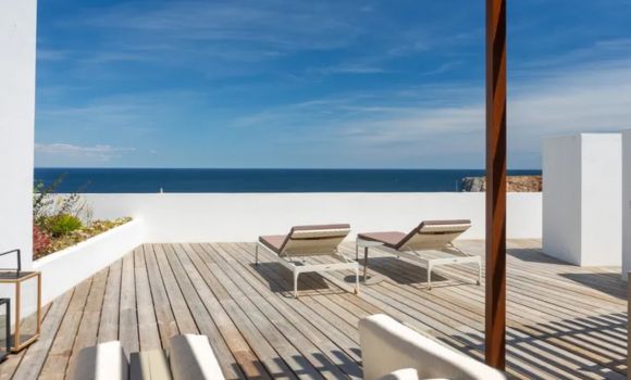 Premium One Bedroom Suite Frontal Sea View