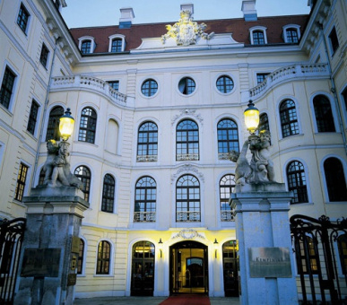 Фото Hotel Taschenbergpalais Kempinski 15
