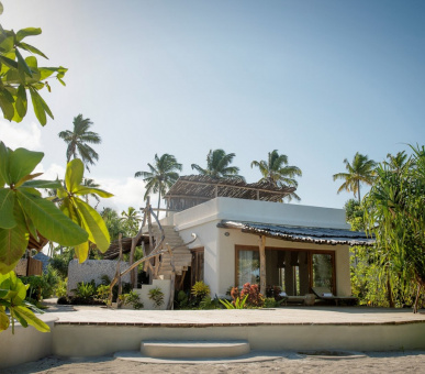 Фото Zanzibar White Sand Luxury Villas 5