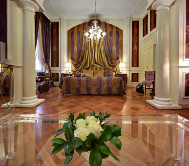 Фото Grand Hotel Majestic gia Baglioni (Италия, Флоренция) 5