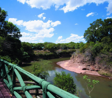 Фото Fairmont Mara Safari Club (Кения, Национальный заповедник Масаи Мара) 8