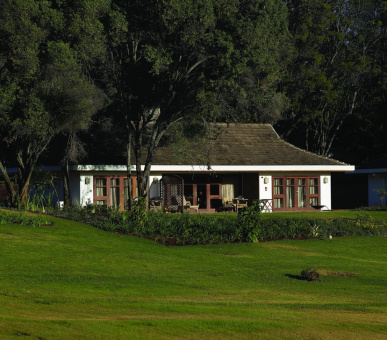 Photo Fairmont Mount Kenya Safari Club  (Кения, Национальный заповедник Масаи Мара) 18