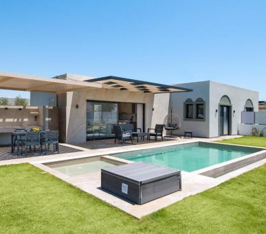 Фото SunRays Villa 1