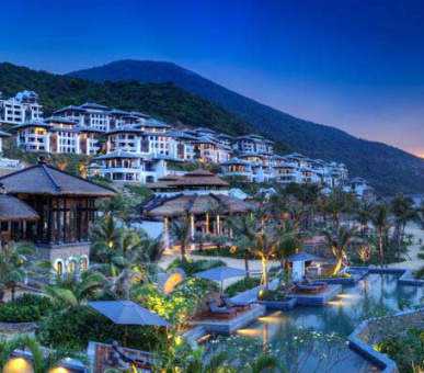 Photo InterContinental Danang Sun Peninsula Resort (Вьетнам, Дананг) 1
