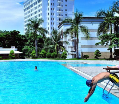 Фото Royal Halong Hotel (Вьетнам, Залив Халонг) 10