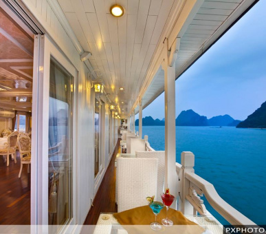 Photo Signature Halong Cruise (Вьетнам, Залив Халонг) 40