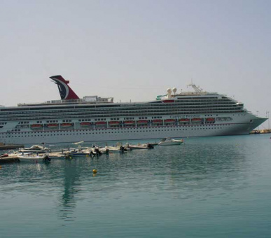 Photo Лайнер Carnival Freedom (Морские круизы, Carnival Cruise Line) 9