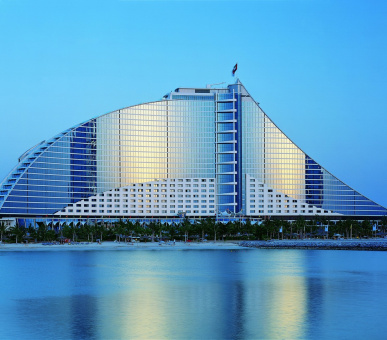 Photo Jumeirah Beach Hotel (Дубаи, Джумейра) 4
