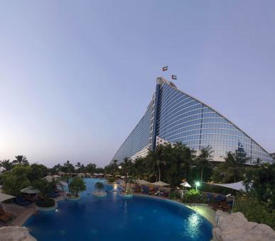 Photo Jumeirah Beach Hotel (Дубаи, Джумейра) 44
