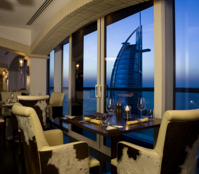 Photo Jumeirah Beach Hotel (Дубаи, Джумейра) 29