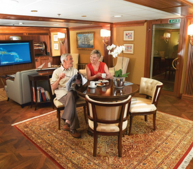 Image Лайнер Insignia (Круизы, Oceania Cruises) 3 Photo Лайнер Insignia (Круизы, Oceania Cruises) 3