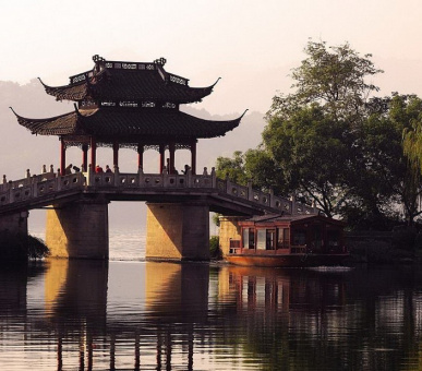 Photo Four Seasons Hotel Hangzhou at West Lake (Китай, Ханчжоу) 18
