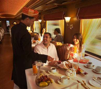 Фото Индийский поезд Maharajas’ Express (Круизы, Железнодорожные круизы) 11