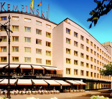 Photo Kempinski Hotel Bristol (Германия, Берлин) 3
