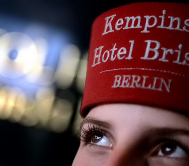 Photo Kempinski Hotel Bristol (Германия, Берлин) 12