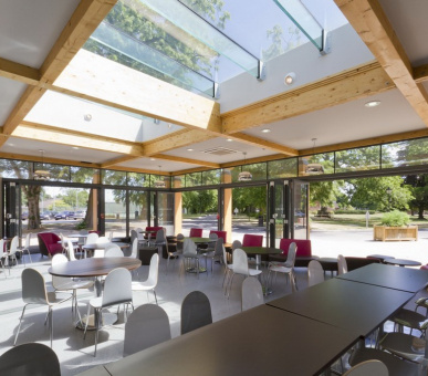 Image Beneden School (Великобритания, Средняя школа) 12 Photo Beneden School (Великобритания, Средняя школа) 12