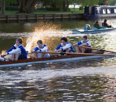 Фото Eton College (Великобритания, Средняя школа) 3