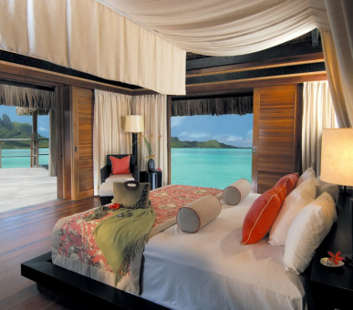 Photo The St. Regis Bora Bora Resort (Французская Полинезия, о. Бора Бора) 11