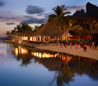 Фото Four Seasons Resort Bora Bora (Французская Полинезия, о. Бора Бора) 7