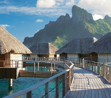 Фото Four Seasons Resort Bora Bora (Французская Полинезия, о. Бора Бора) 13