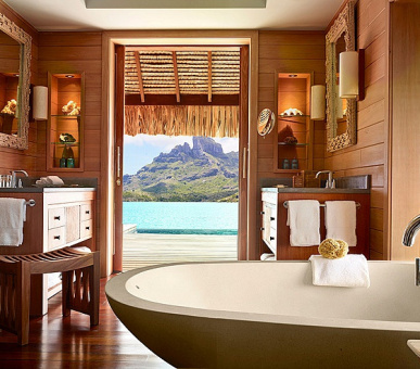 Фото Four Seasons Resort Bora Bora (Французская Полинезия, о. Бора Бора) 22