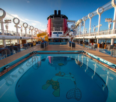 Photo Лайнер Disney Dream (Круизы, Disney Cruise Line) 3