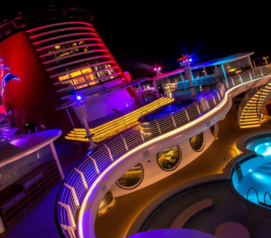 Photo Лайнер Disney Magic (Круизы, Disney Cruise Line) 4