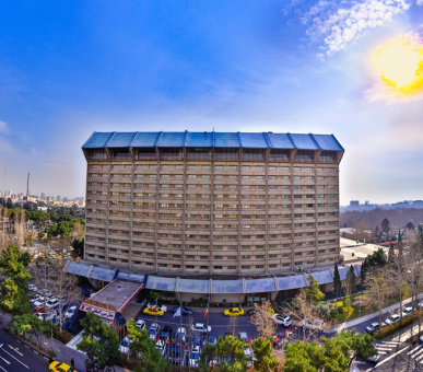 Photo Laleh International Hotel 3