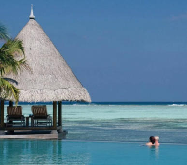 Фото Four Seasons Resort Maldives At Kuda Huraa (, Мальдивские острова) 18