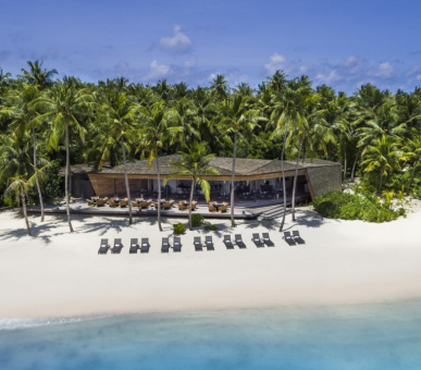 Фото St. Regis Maldives Vommuli Resort 23