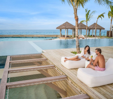 Photo InterContinental Maldives Maamunagau Resort 17