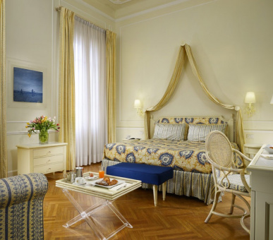 Фото Grand Hotel Principe di Piemonte (Италия, Виареджо) 13