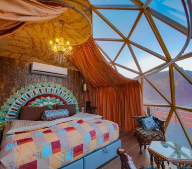 Фото Memories Aicha Luxury Camping at Wadi Rum 9