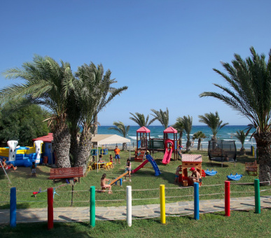 Photo The Golden Bay Beach (Кипр, Ларнака) 30