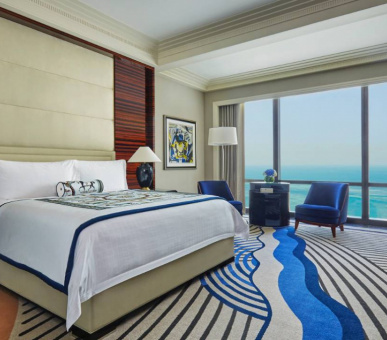 Photo Four Seasons Hotel Bahrain Bay (Бахрейн, Манама) 14