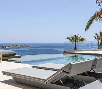 Photo Pelagos South 1