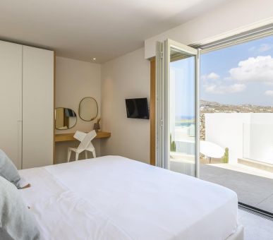 Photo Pelagos South 9