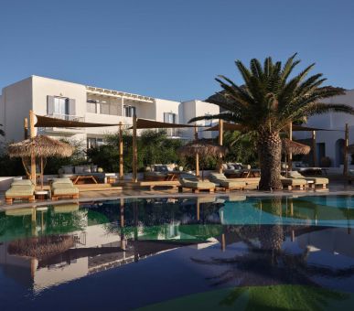 Photo Myconian Sunrise Relais & Chateaux 3
