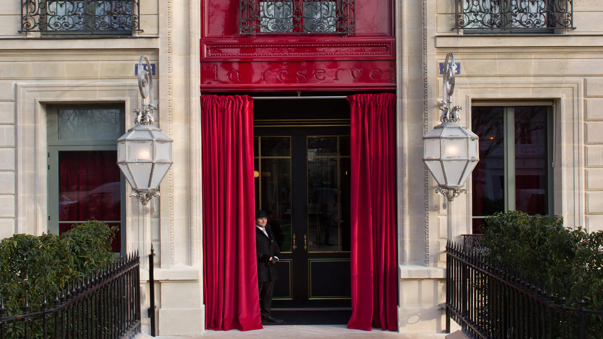 Hotel La Reserve Paris Hotel Spa Paris France Booking And Offers