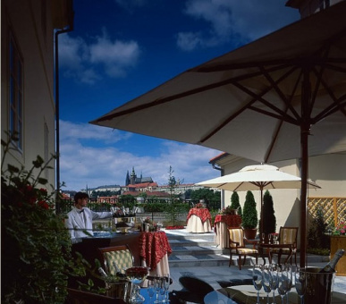 Фото Four Seasons Hotel Prague (Чехия, Прага) 10