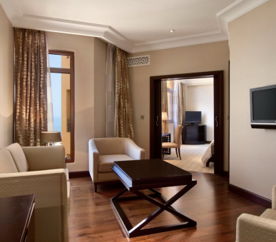 Photo Hilton Ras Al Khaimah Resort  9