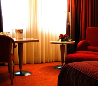 Photo Hotel Le Royal (, Люксембург) 10